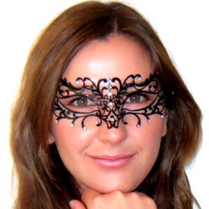 italian-mask-with-crystals