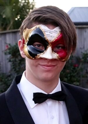 Large Masquerade Mask Ruby Zane