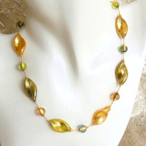 eves-garden-gold-murano-necklace