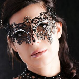 Exotique Italian Made Mask with Crystals