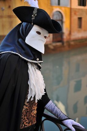 Masquerade Mask History Bauta