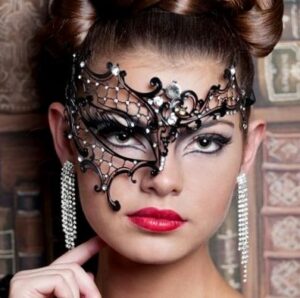 Deluxe Gothic Phantom Mask Glittering Crystals