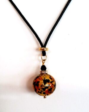 murano-glass-leopard-necklace