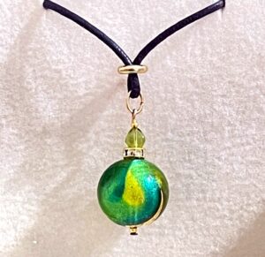 murano-necklace-lime-ball